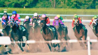 競馬用語で「馬を追う」というのはどんな感覚でどんな意味があるのか？ 